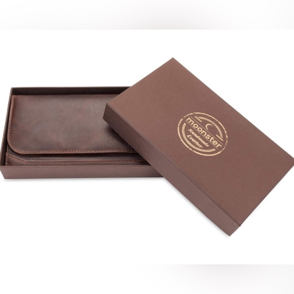 Moonster RFI Wallet Buffalo Leather NWT